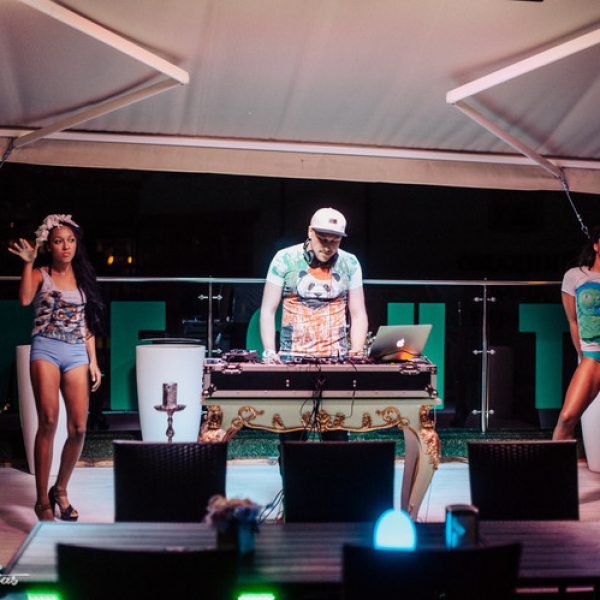 Alexander Dets dj set in Restaurant Lounge Bar Terrassa Mechta